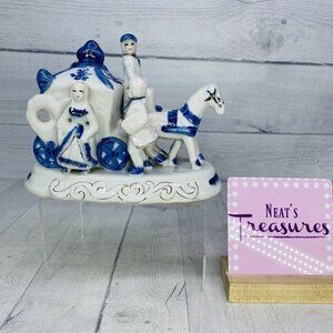 Vintage Horse Carriage Victoria Colonial White Cobalt Blue Porcelain Figurine